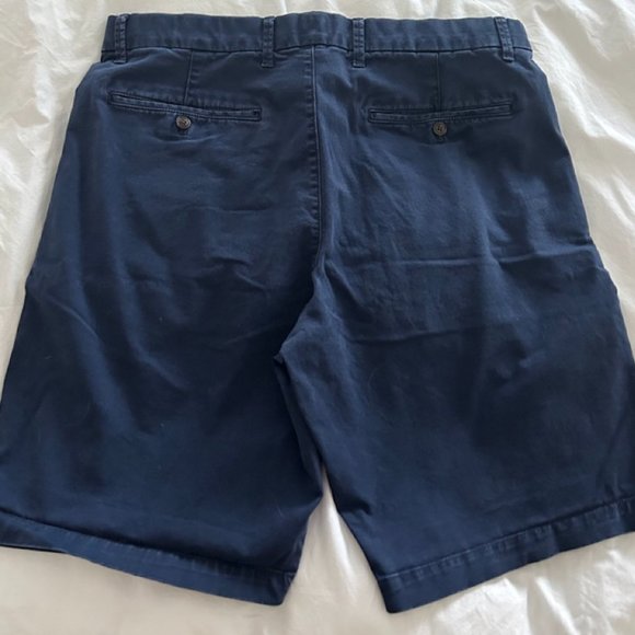 Men's Gap 10" Vintage Chino Shorts, Navy Sz. 34 - Picture 3 of 4